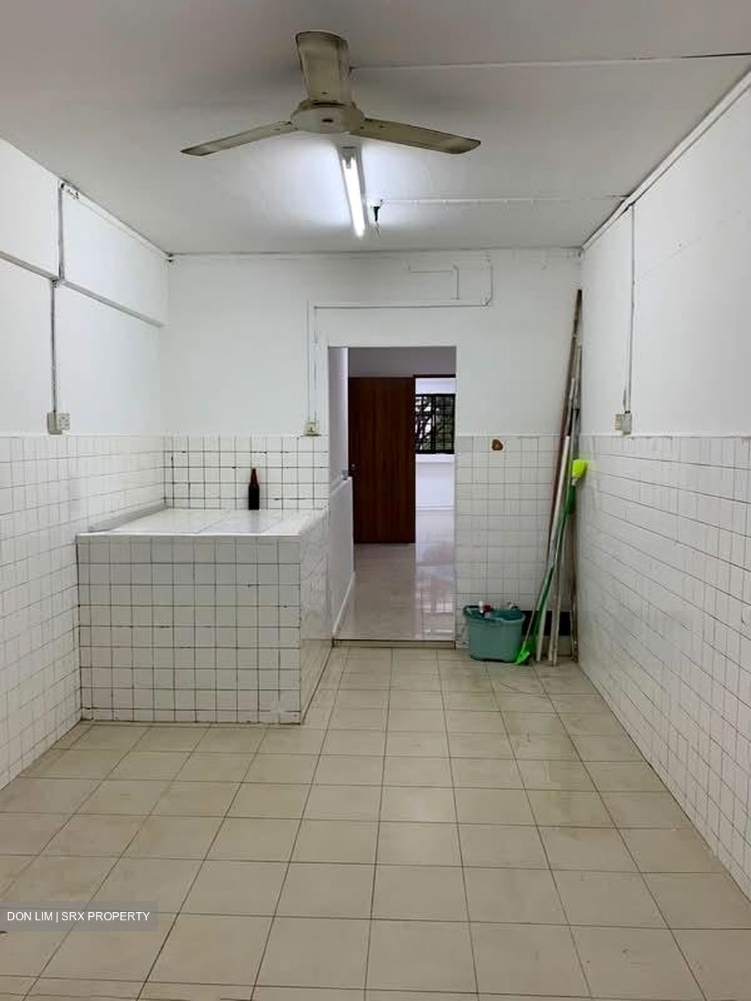 Cheng San Centre (D20), Shop House #540478751